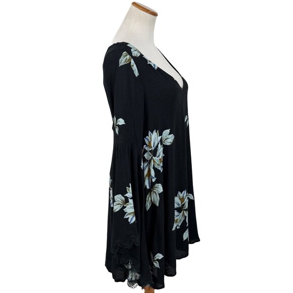 Free People Floral Print Lace Trim Bell Sleeve Mini Shift Dress S| Whimsigoth FP - Picture 11 of 16